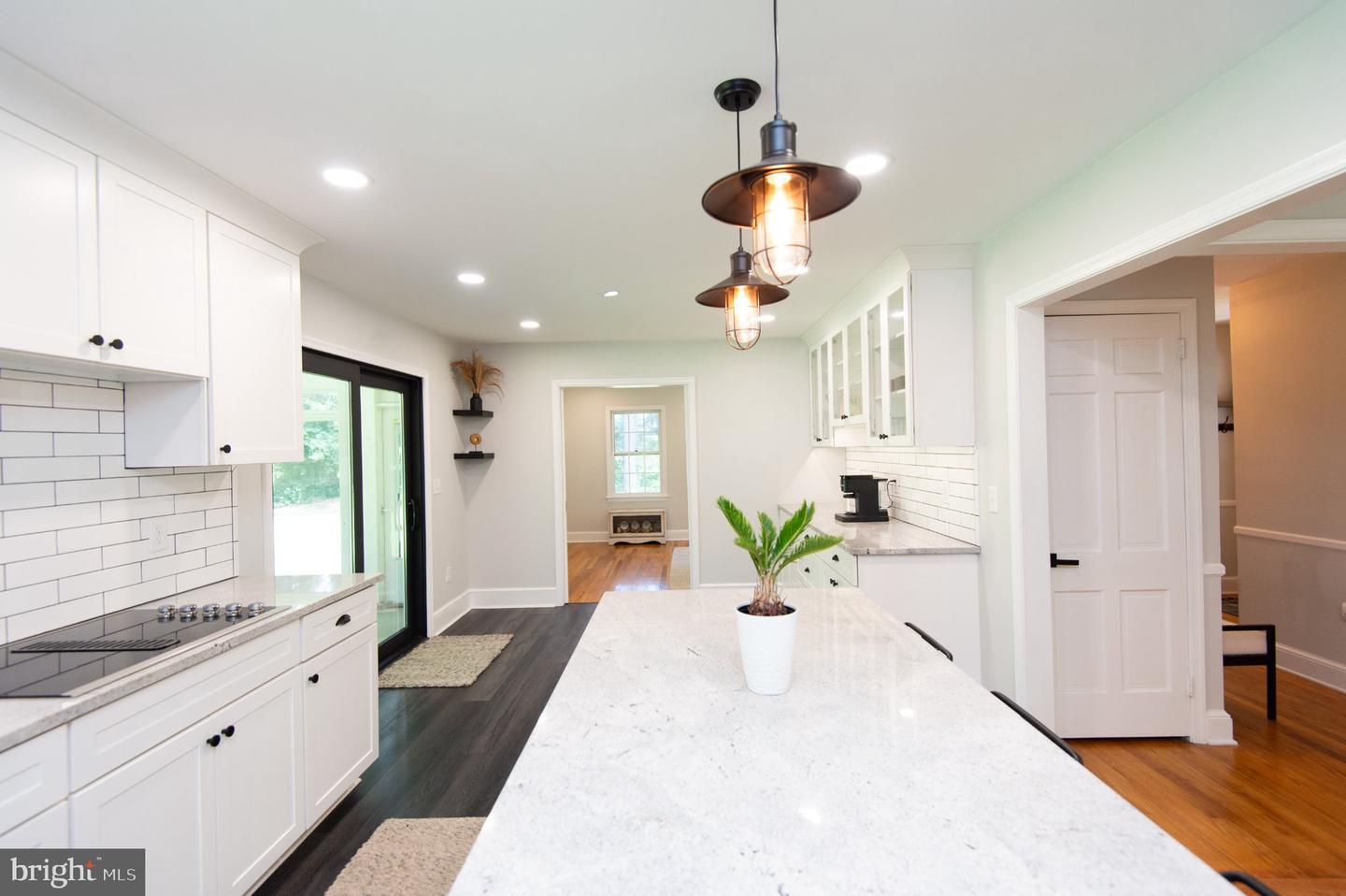 8235 Ingleton Cir Property Photo 25