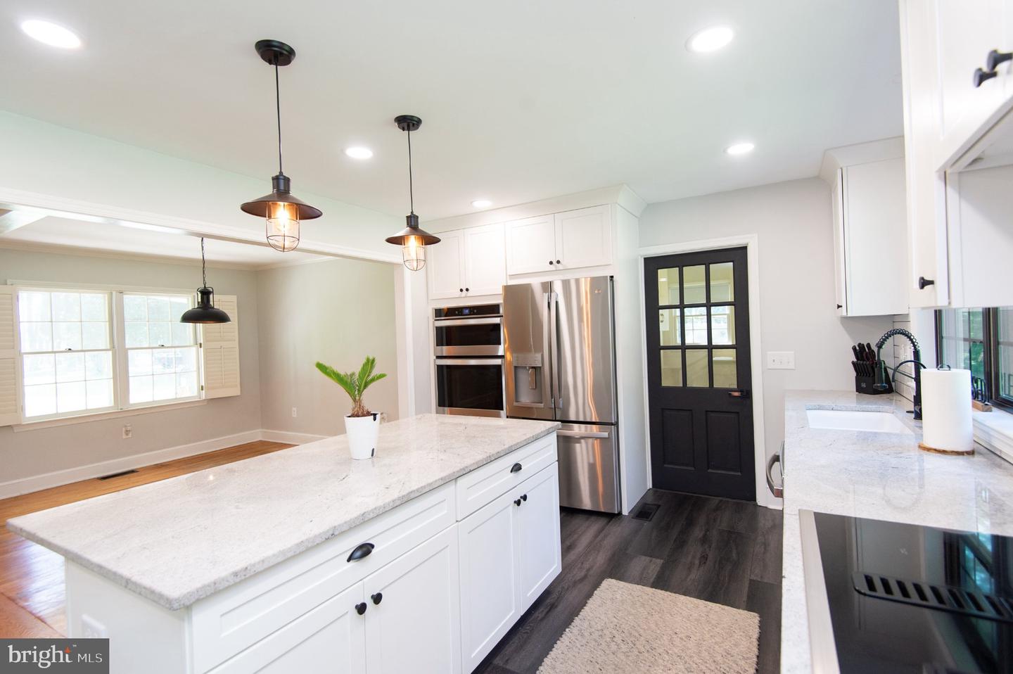 8235 Ingleton Cir Property Photo 27