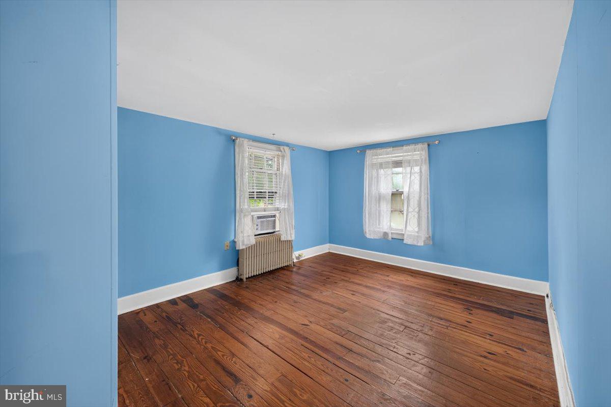 313 Linden Ave Property Photo 20