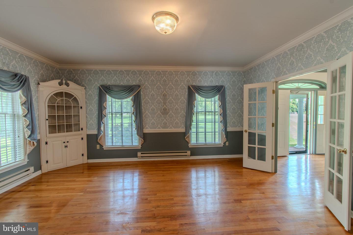 6253 Middle Point Rd Property Photo 16