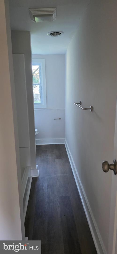 4070 Hennisee Ln Property Photo 24