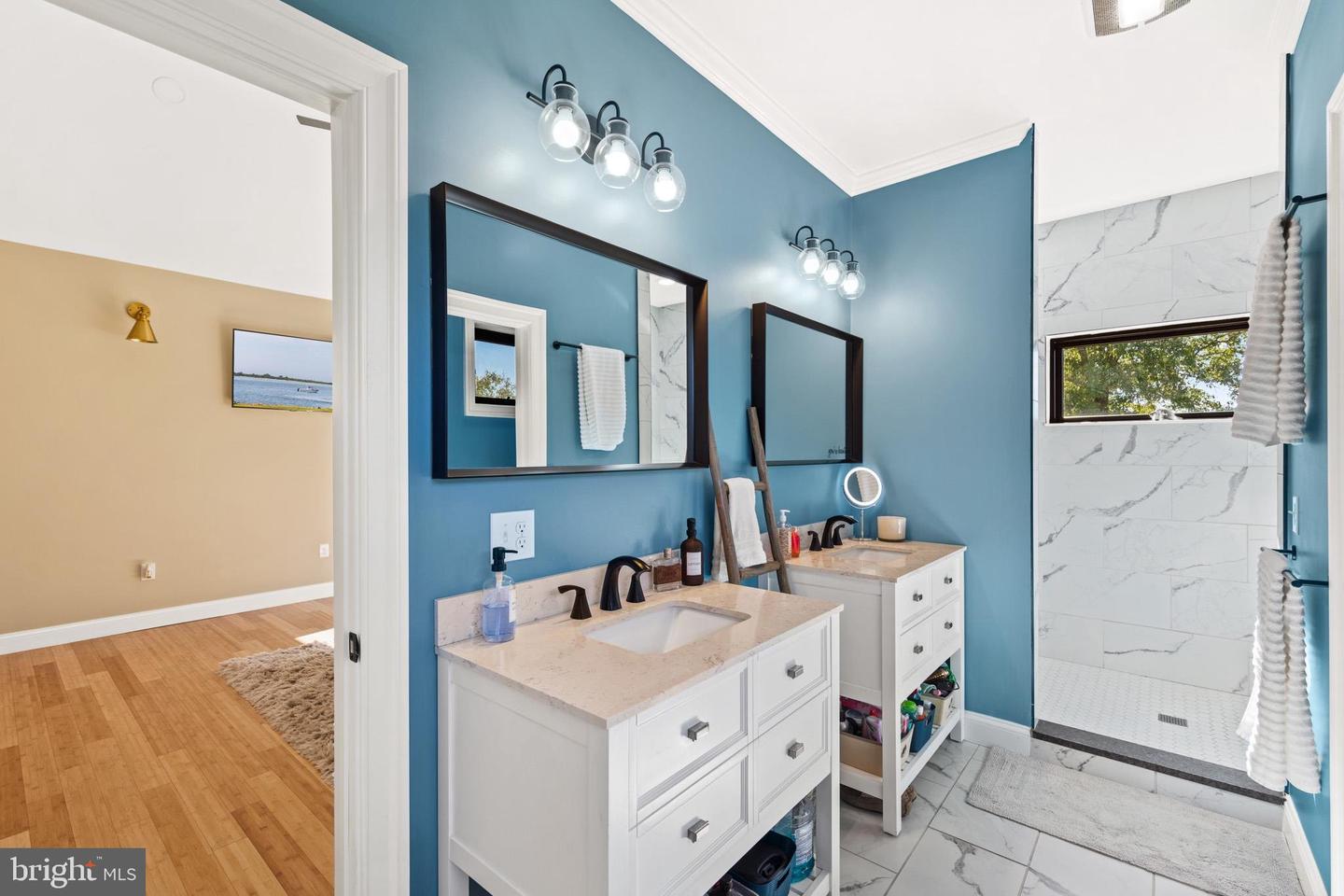29629 Ferry Point Dr Property Photo 19