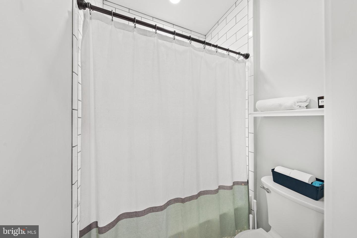 29629 Ferry Point Dr Property Photo 36