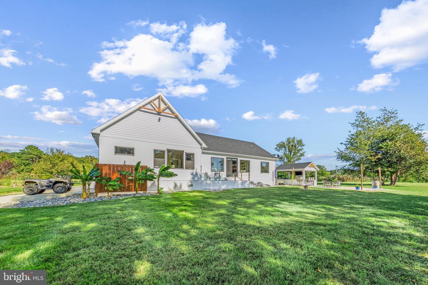 29629 Ferry Point Dr Property Photo 46