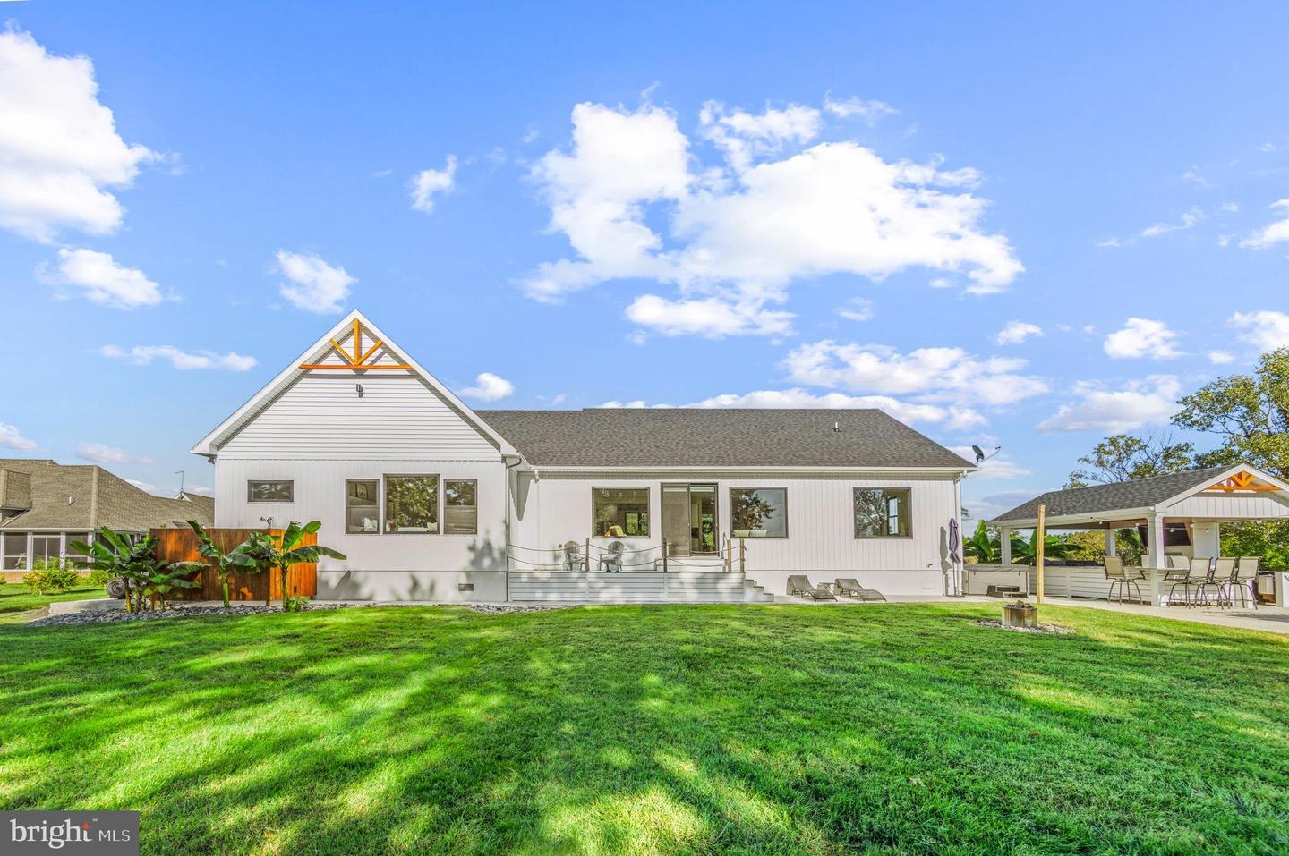 29629 Ferry Point Dr Property Photo 47
