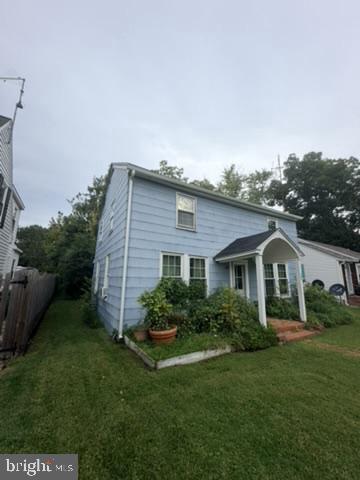 105 Marengo St Property Photo 3