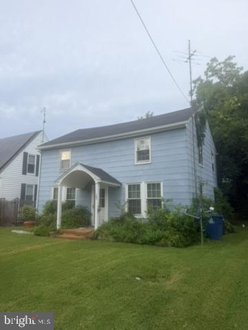 105 Marengo St Property Photo 4