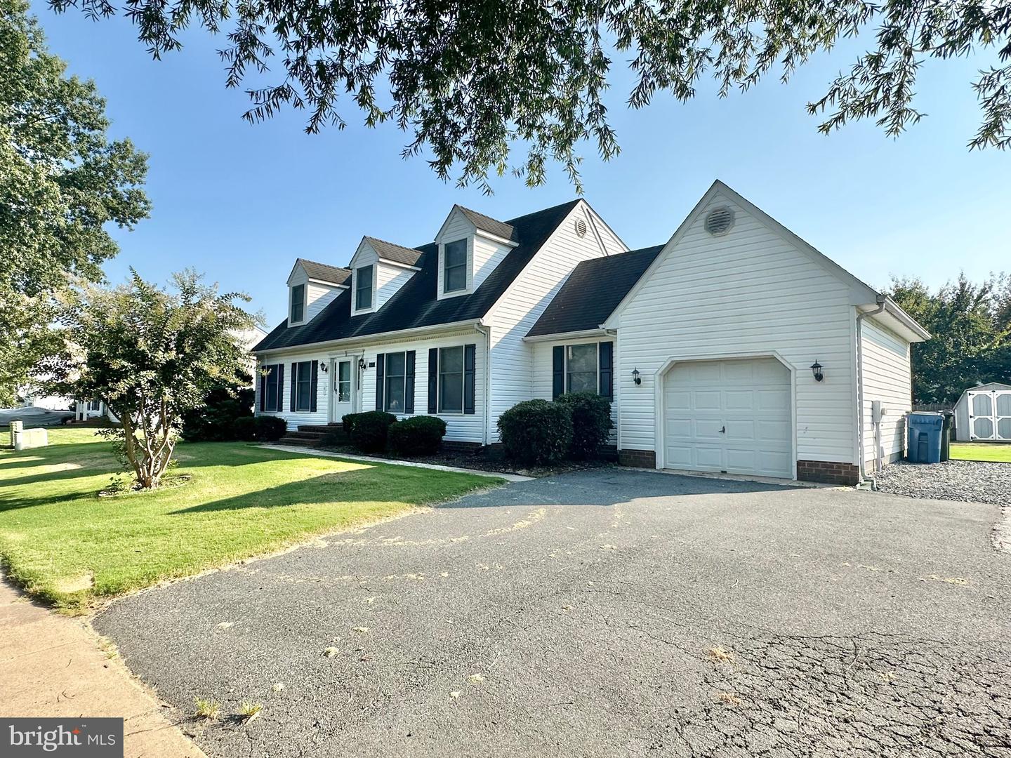 8337 Colony Cir Property Photo 1