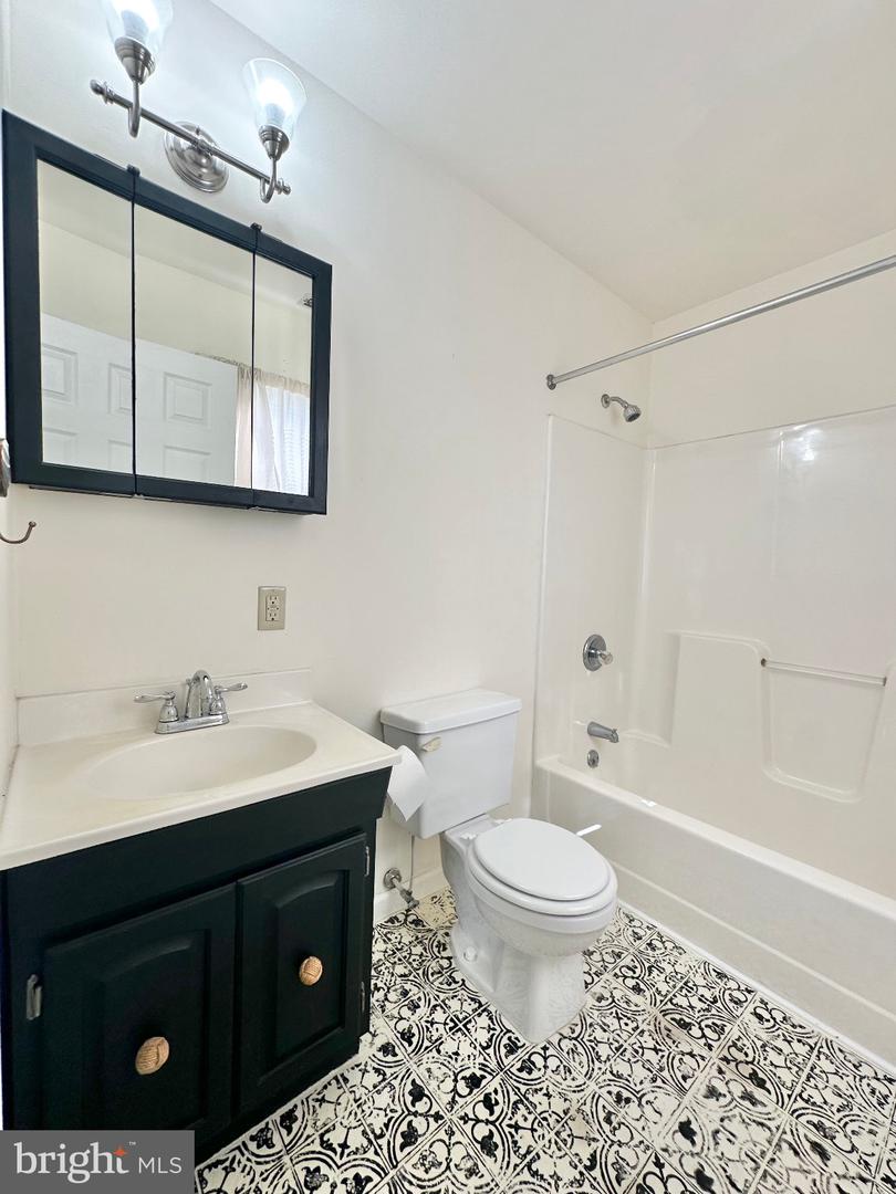 8337 Colony Cir Property Photo 22