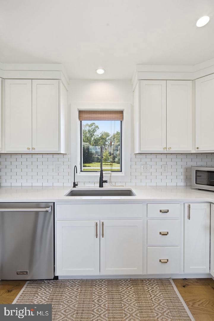 7871 Avon Ct Property Photo 16