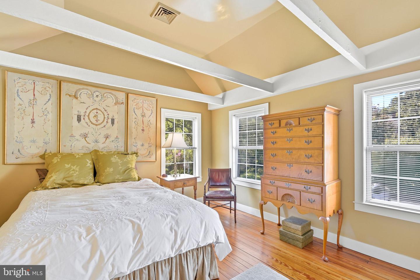 100 Tilghman St Property Photo 18