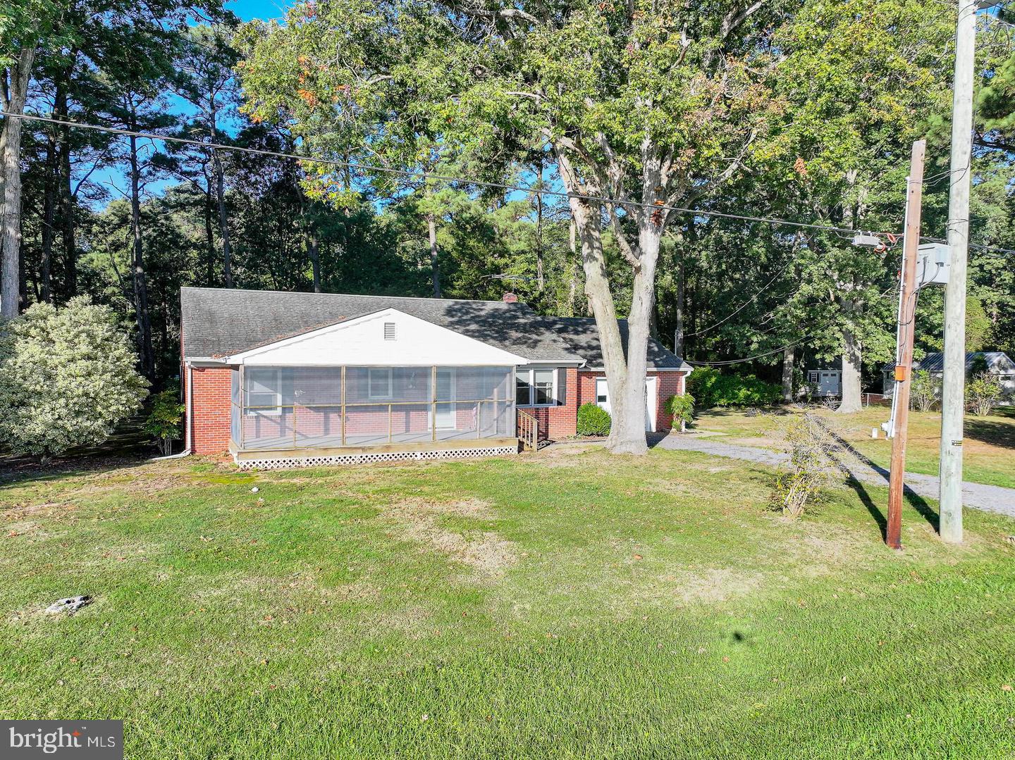 7612 Sherwood Rd Property Photo 20
