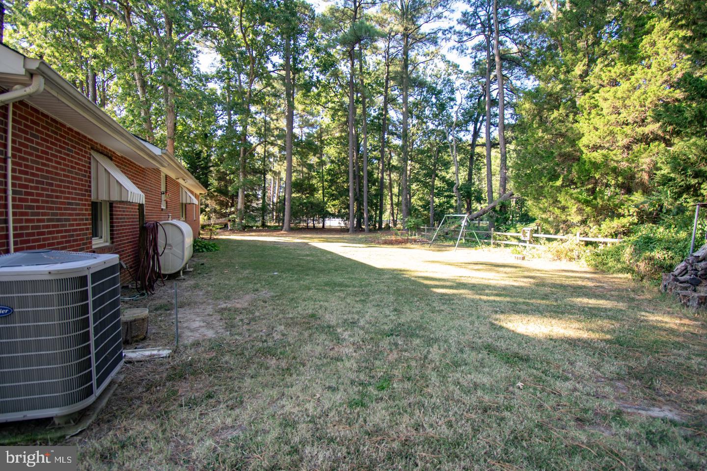 7612 Sherwood Rd Property Photo 22