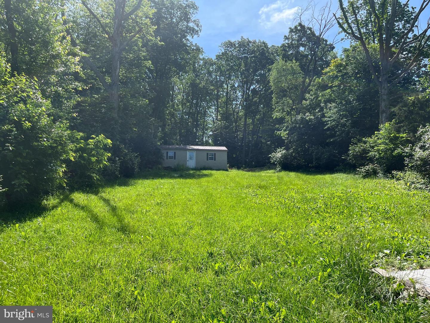 Mountain Laurel Rd N Property Photo 1
