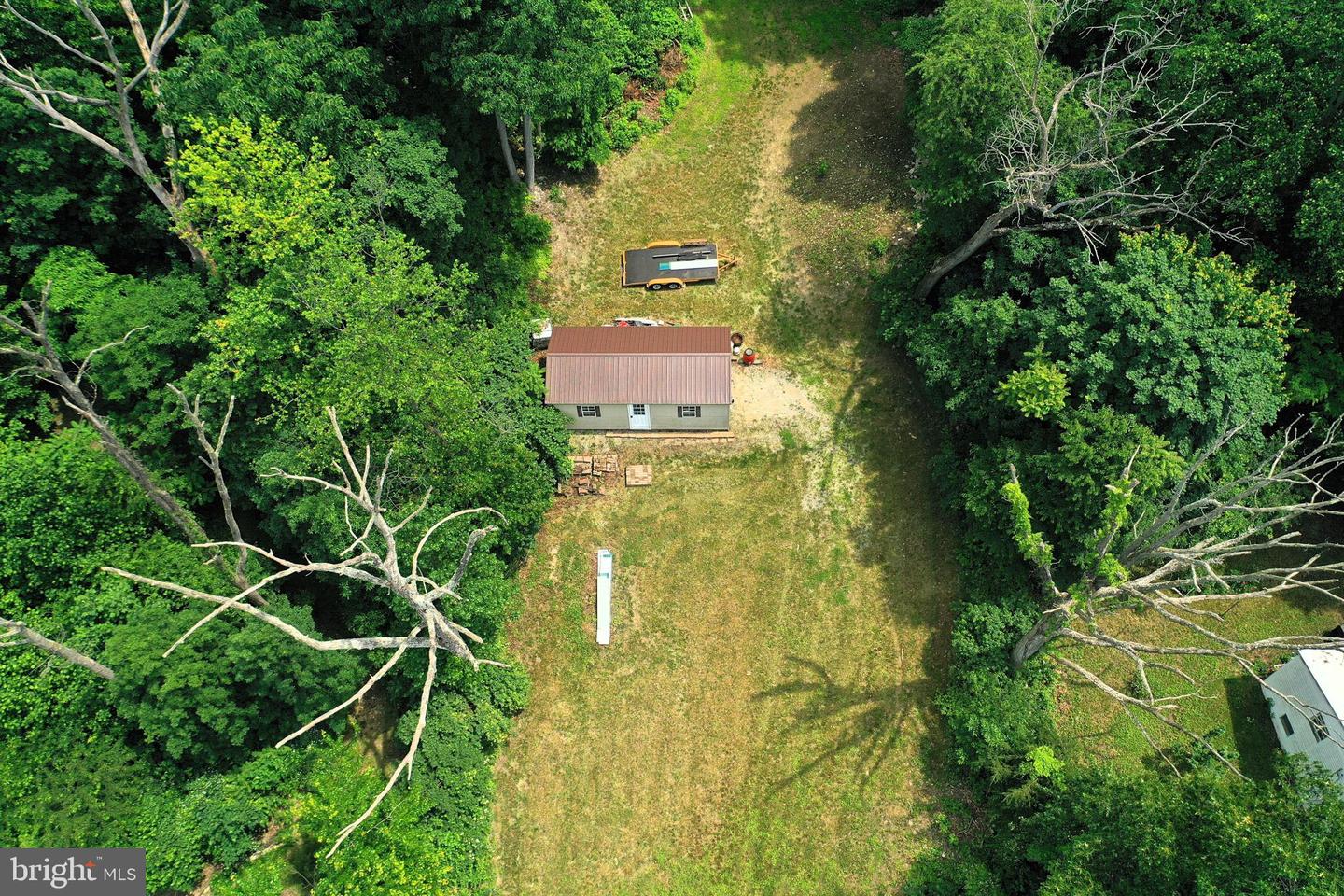 Mountain Laurel Rd N Property Photo 4