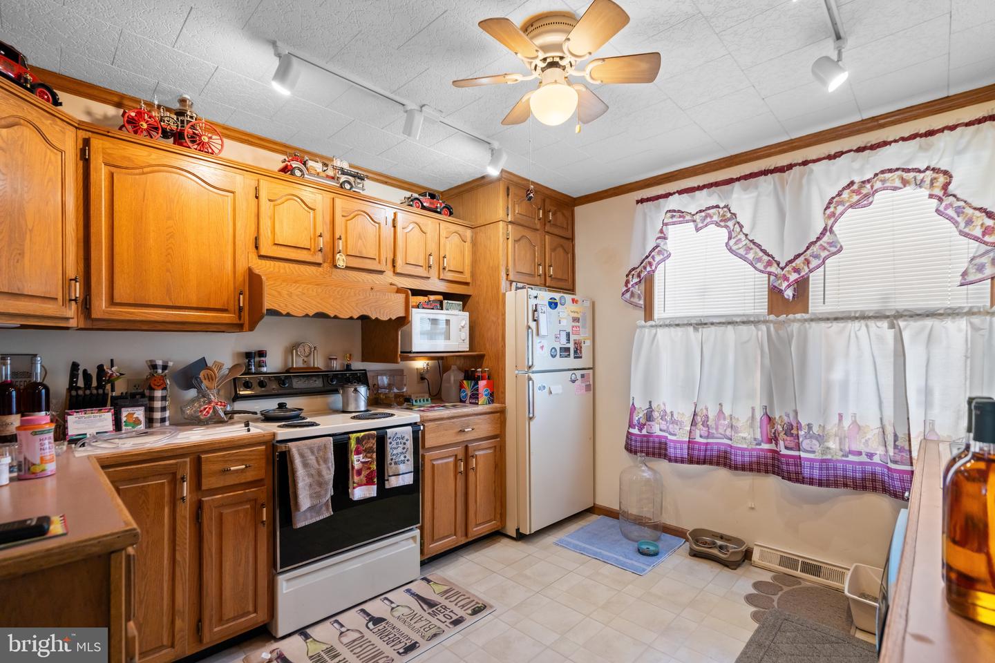 115 E Baltimore St Property Photo 42