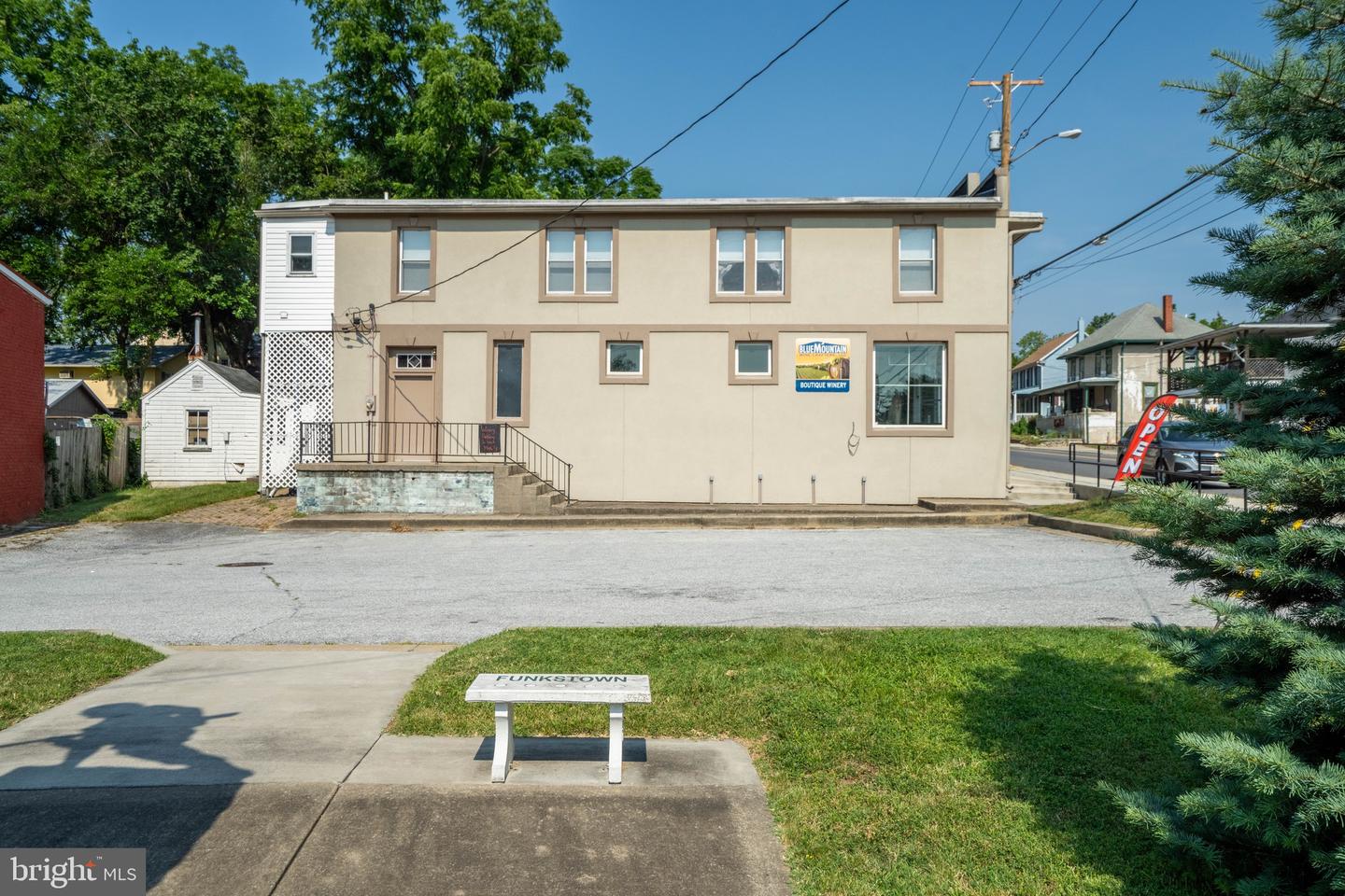 115 E Baltimore St Property Photo 29