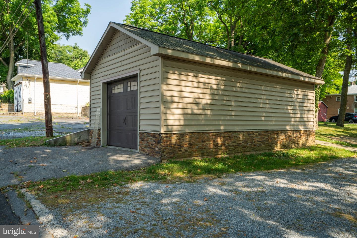 115 E Baltimore St Property Photo 32
