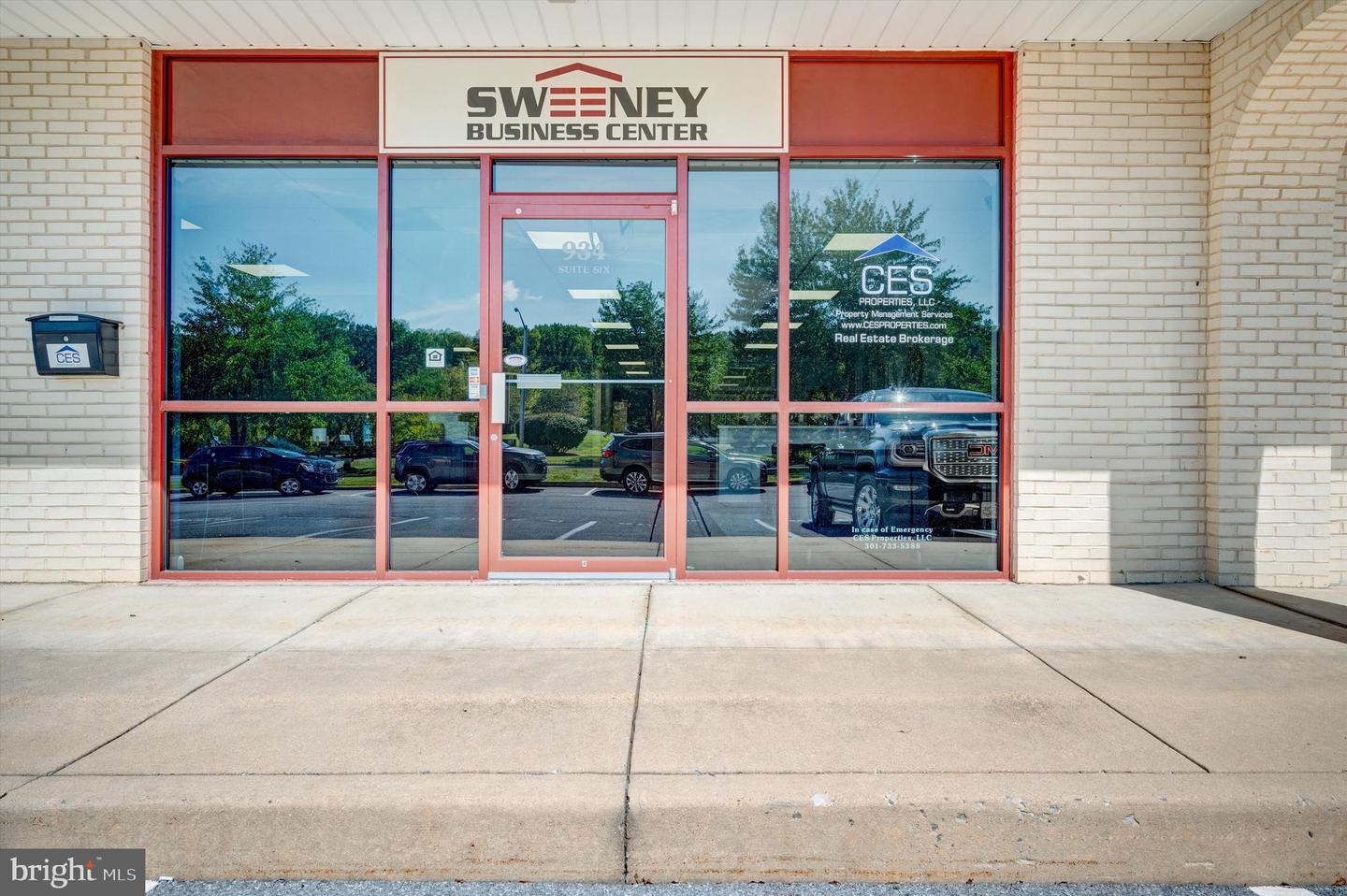 934 Sweeney Dr #suite 6 Property Photo 2