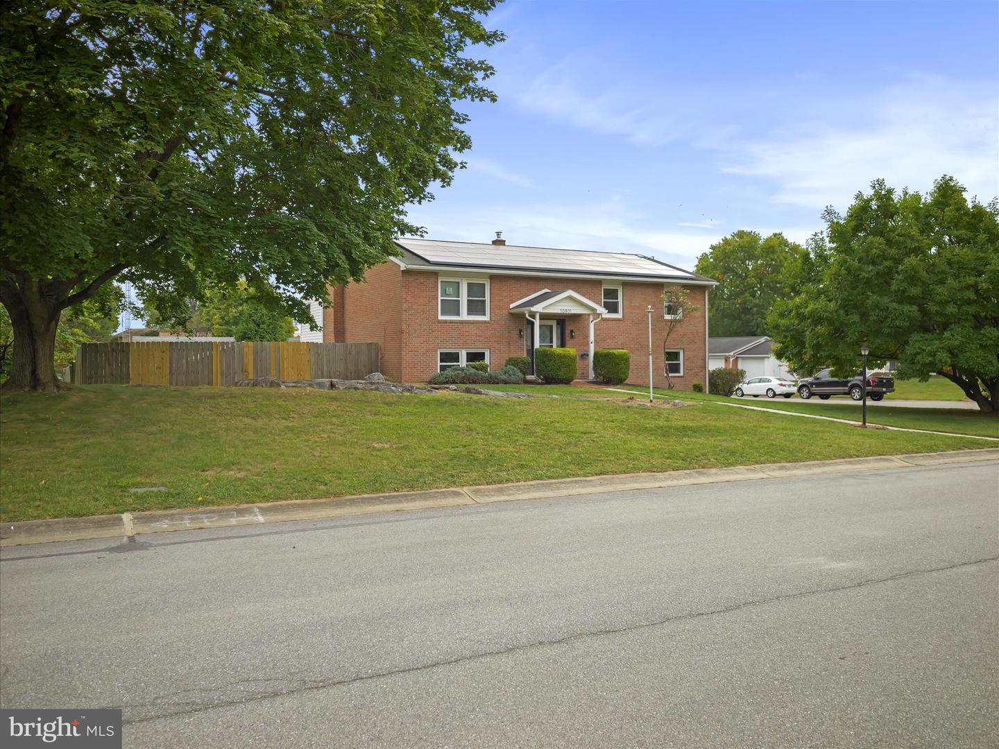 10801 Rosewood Dr Property Photo 2