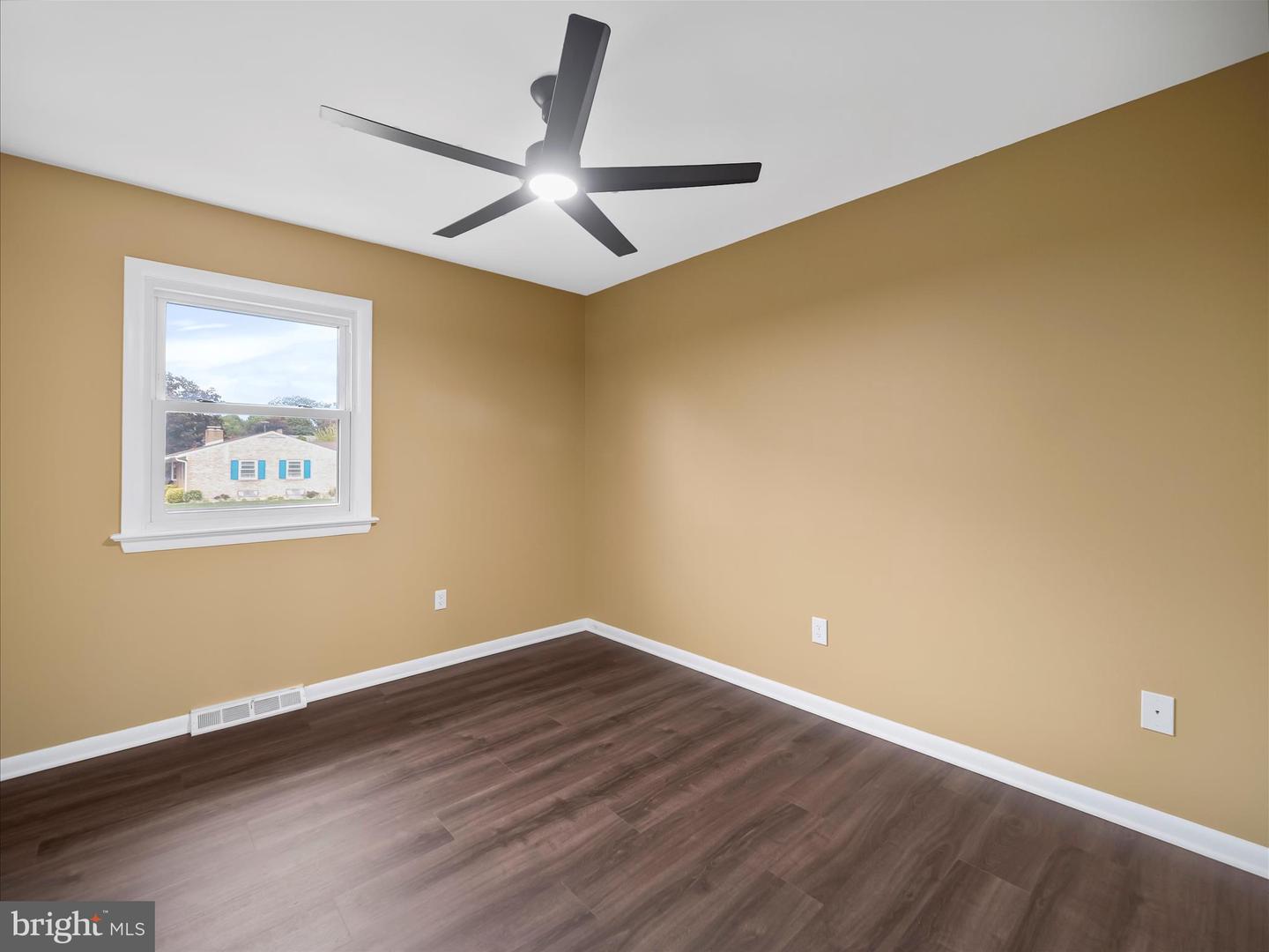 10801 Rosewood Dr Property Photo 21