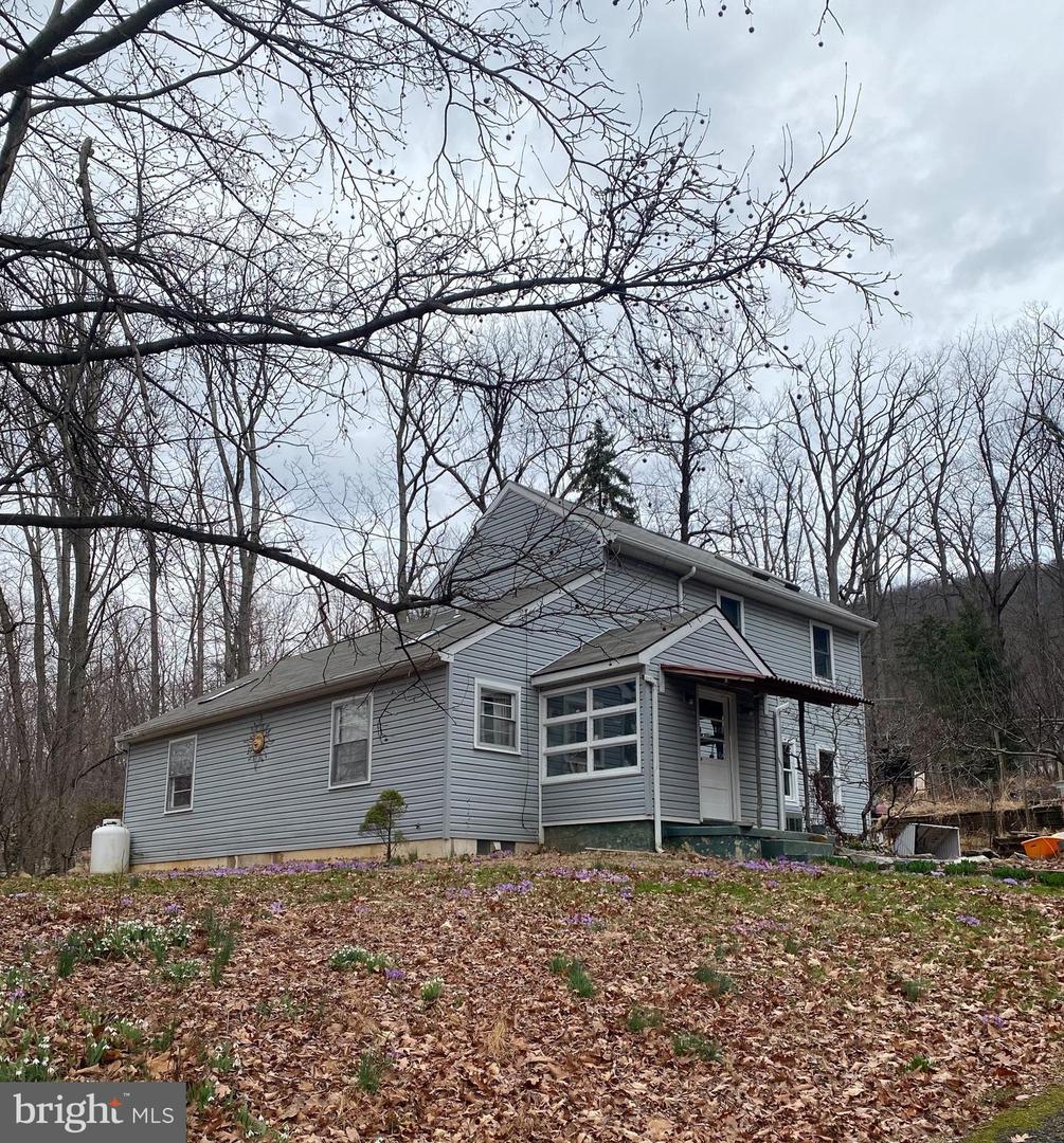 13703 Edgemont Rd Property Photo