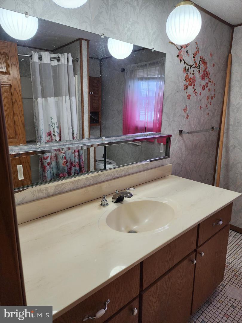 12804 Bikle Rd Property Photo 9