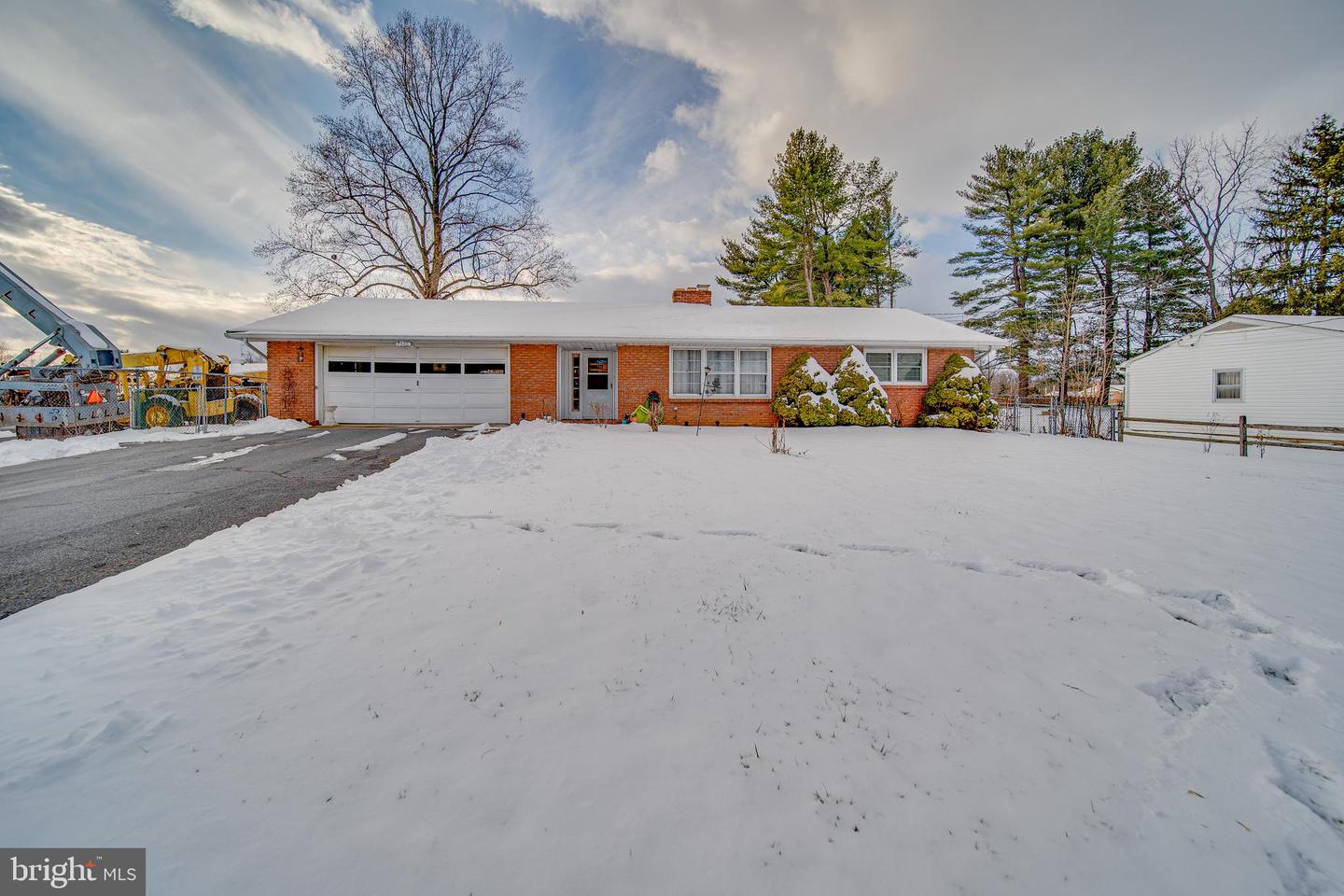 7528 Sharpsburg Pike Property Photo 9