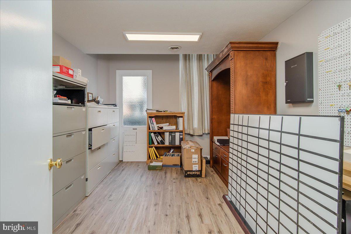115 Washington St Property Photo 16