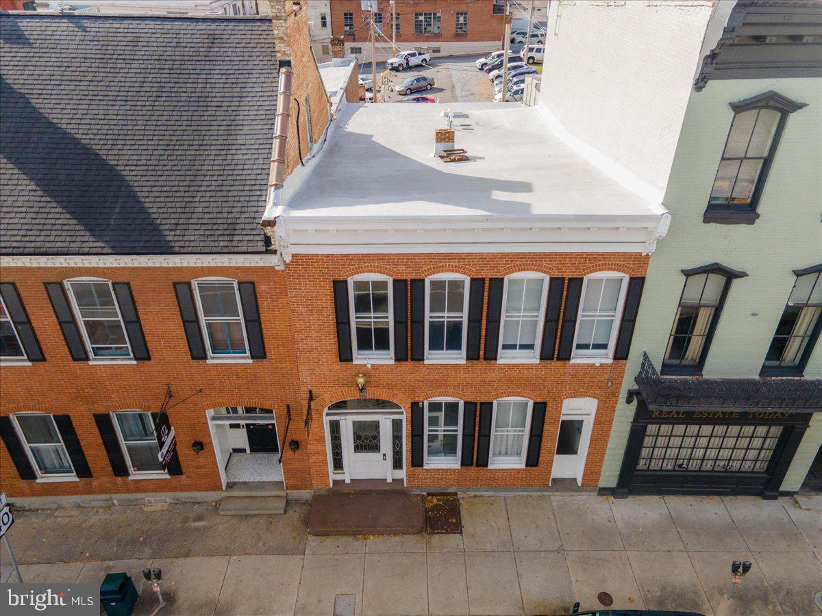 115 Washington St Property Photo 24