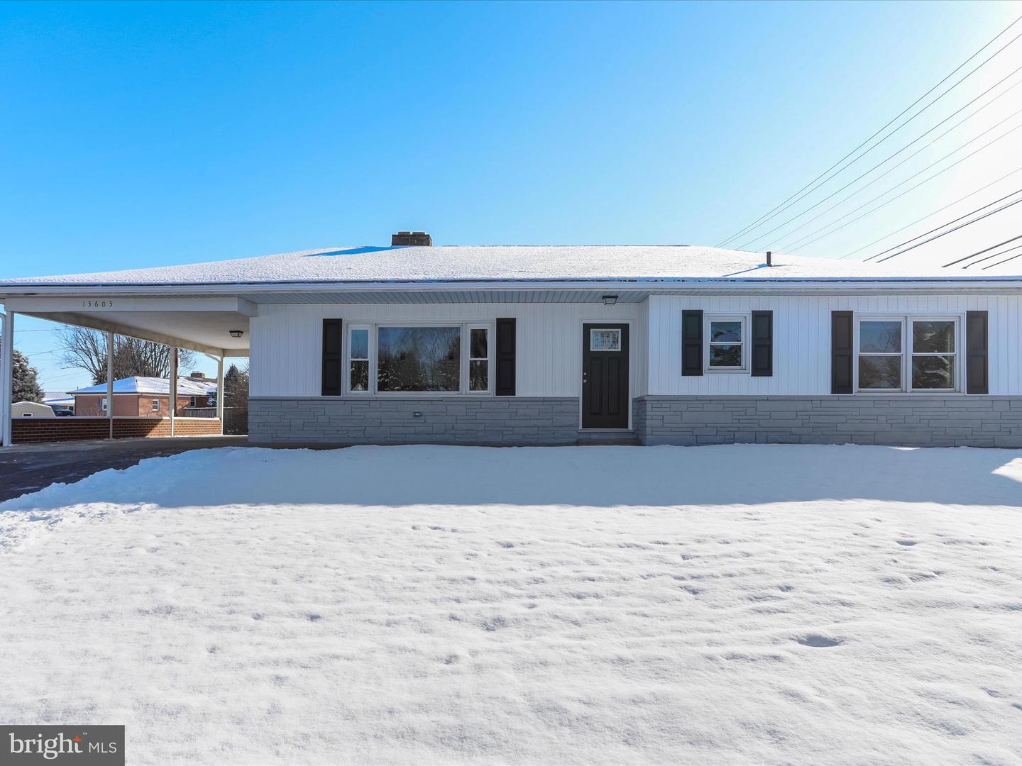 13603 Royal Rd Property Photo 1