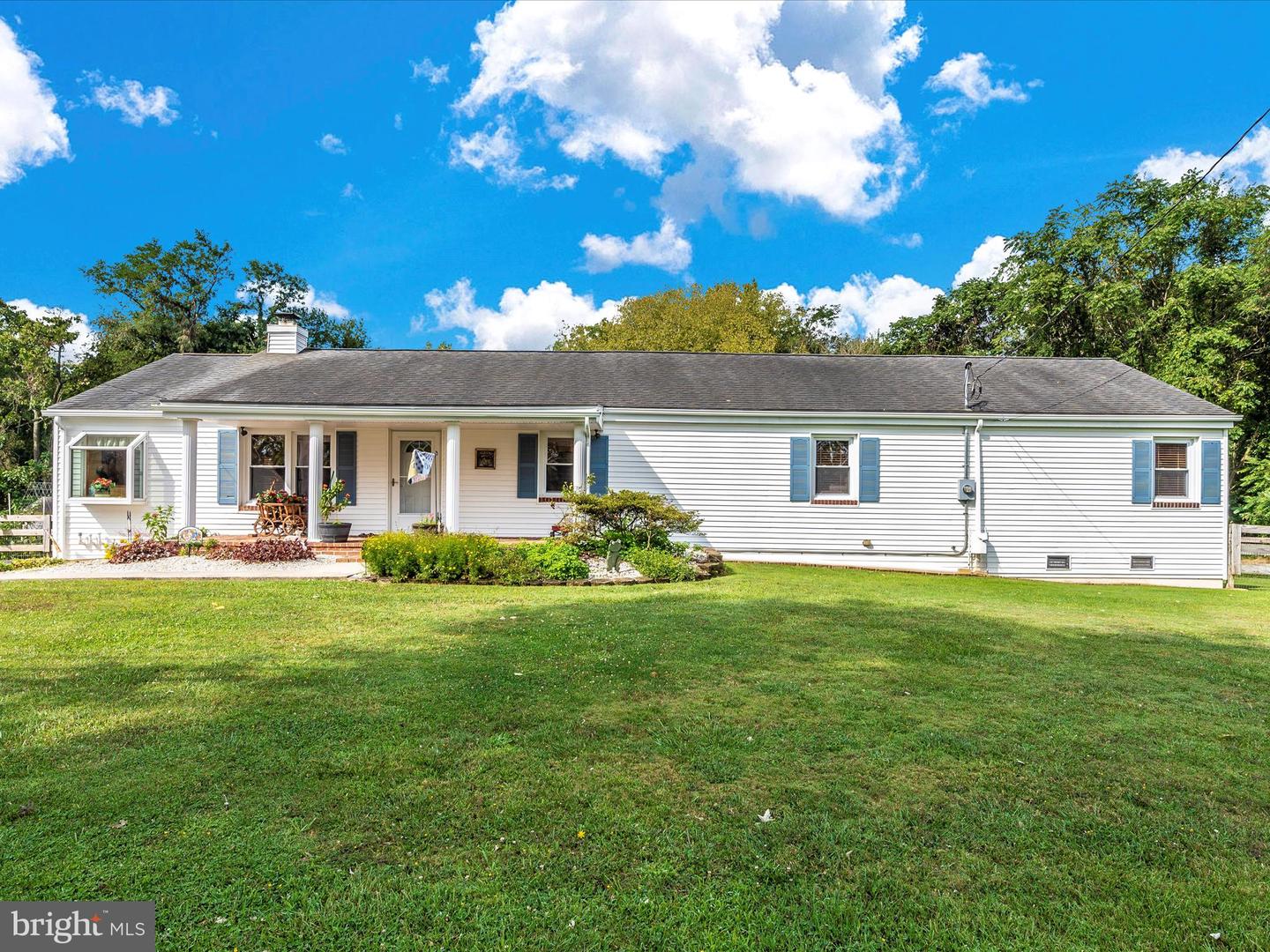 16381 Spielman Rd Property Photo
