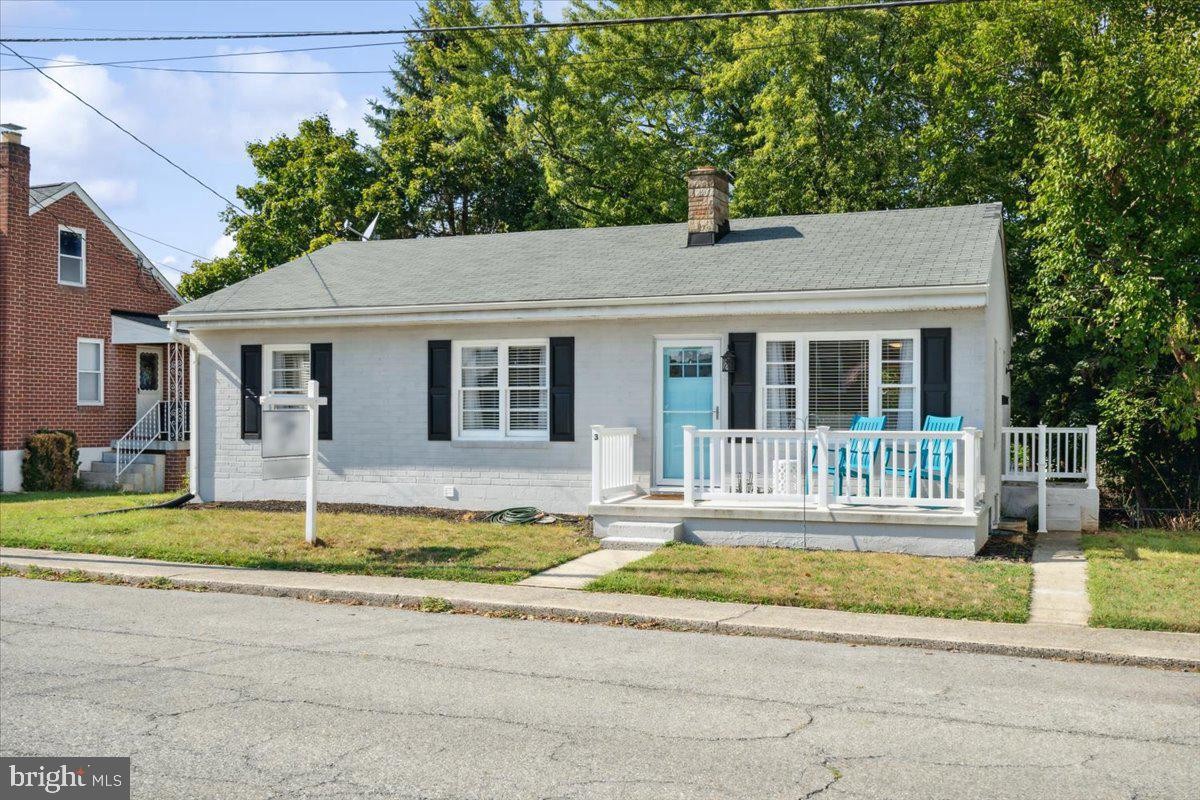 3 Young Ave Property Photo