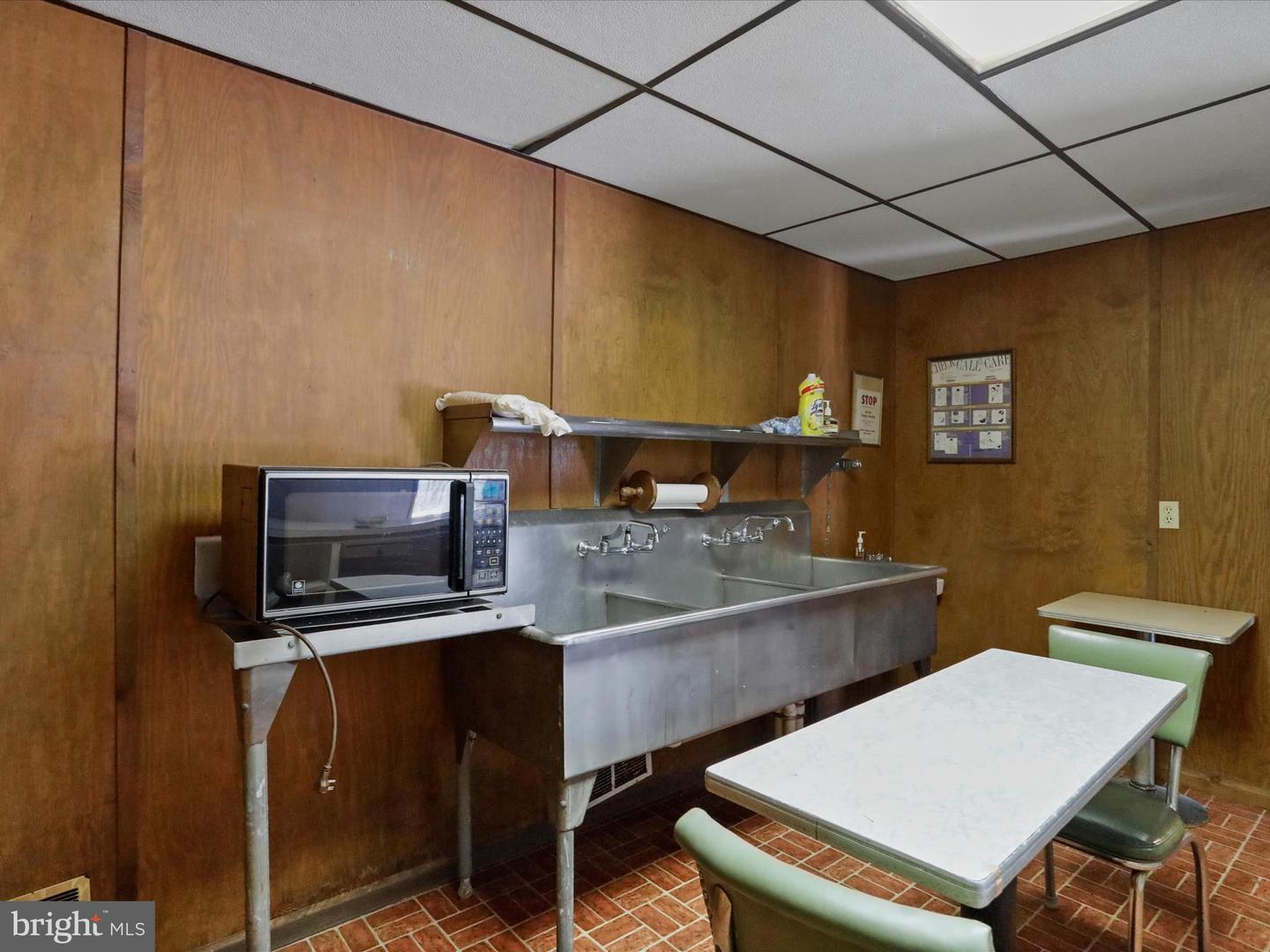2 Canal Street Property Photo 11