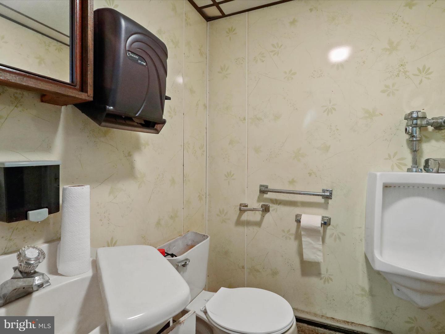 2 Canal Street Property Photo 13
