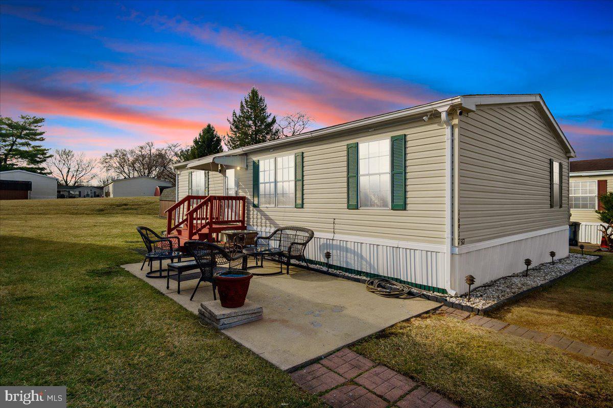 16917 Alcott Road #517 Property Photo