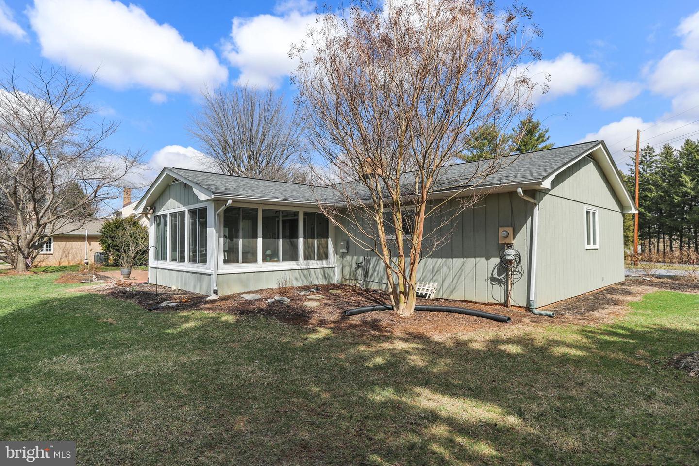 19523 Spring Valley Dr Property Photo 33