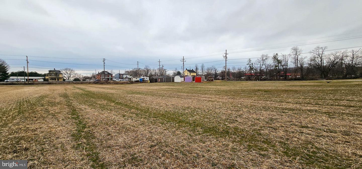 16512 National Pike Property Photo 3