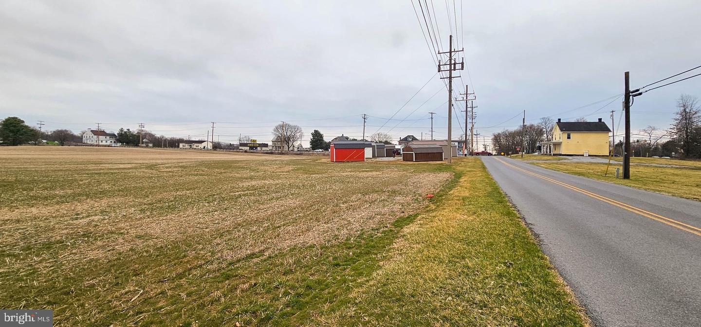 16512 National Pike Property Photo 4