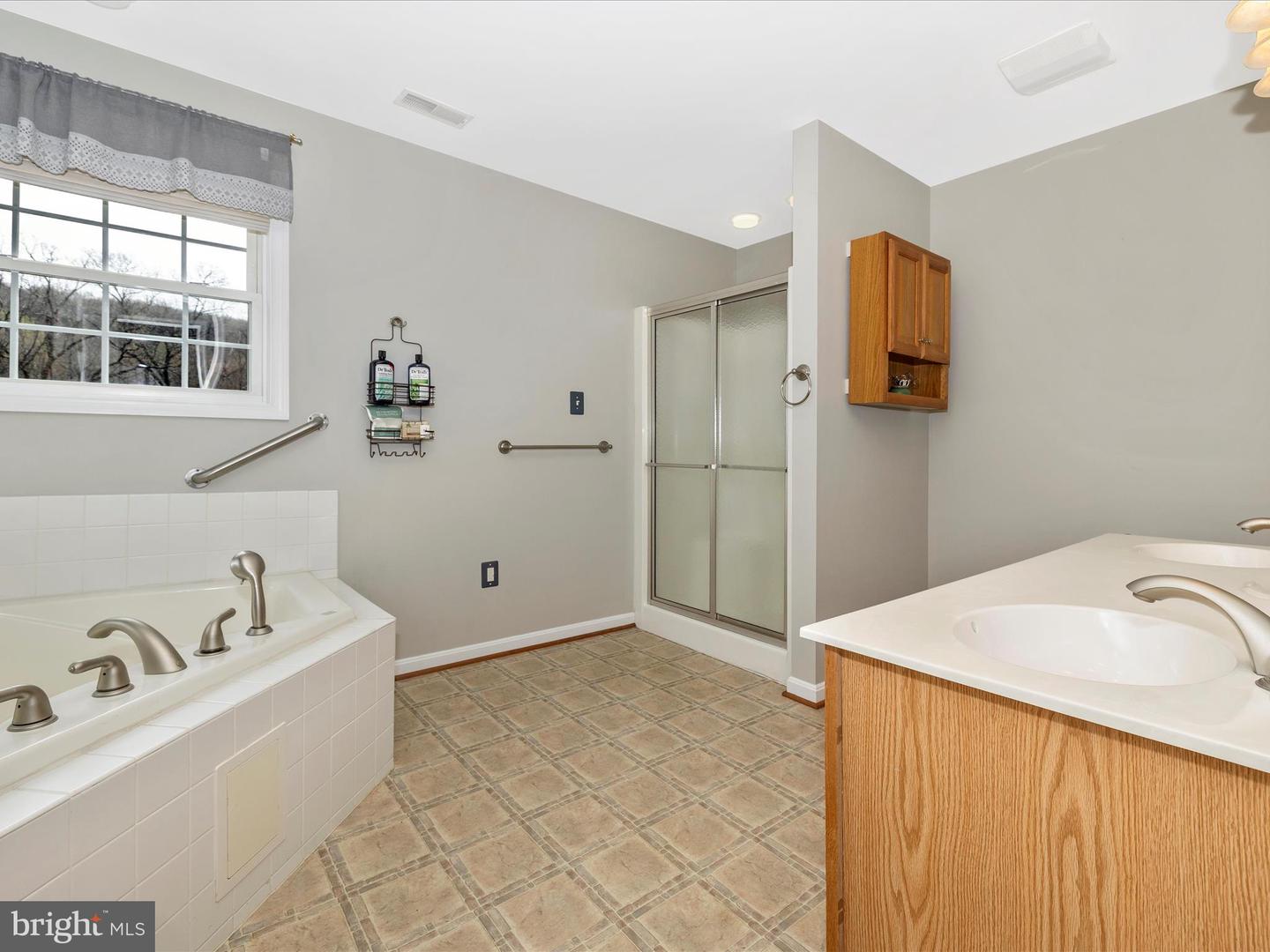 5935 Clevelandtown Rd Property Photo 23