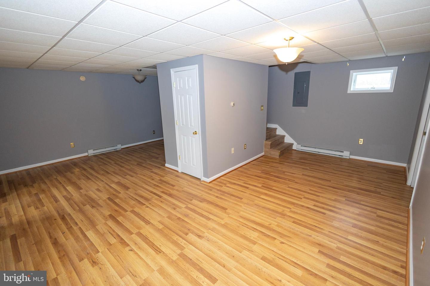 12326 Delwood Ave Property Photo 8