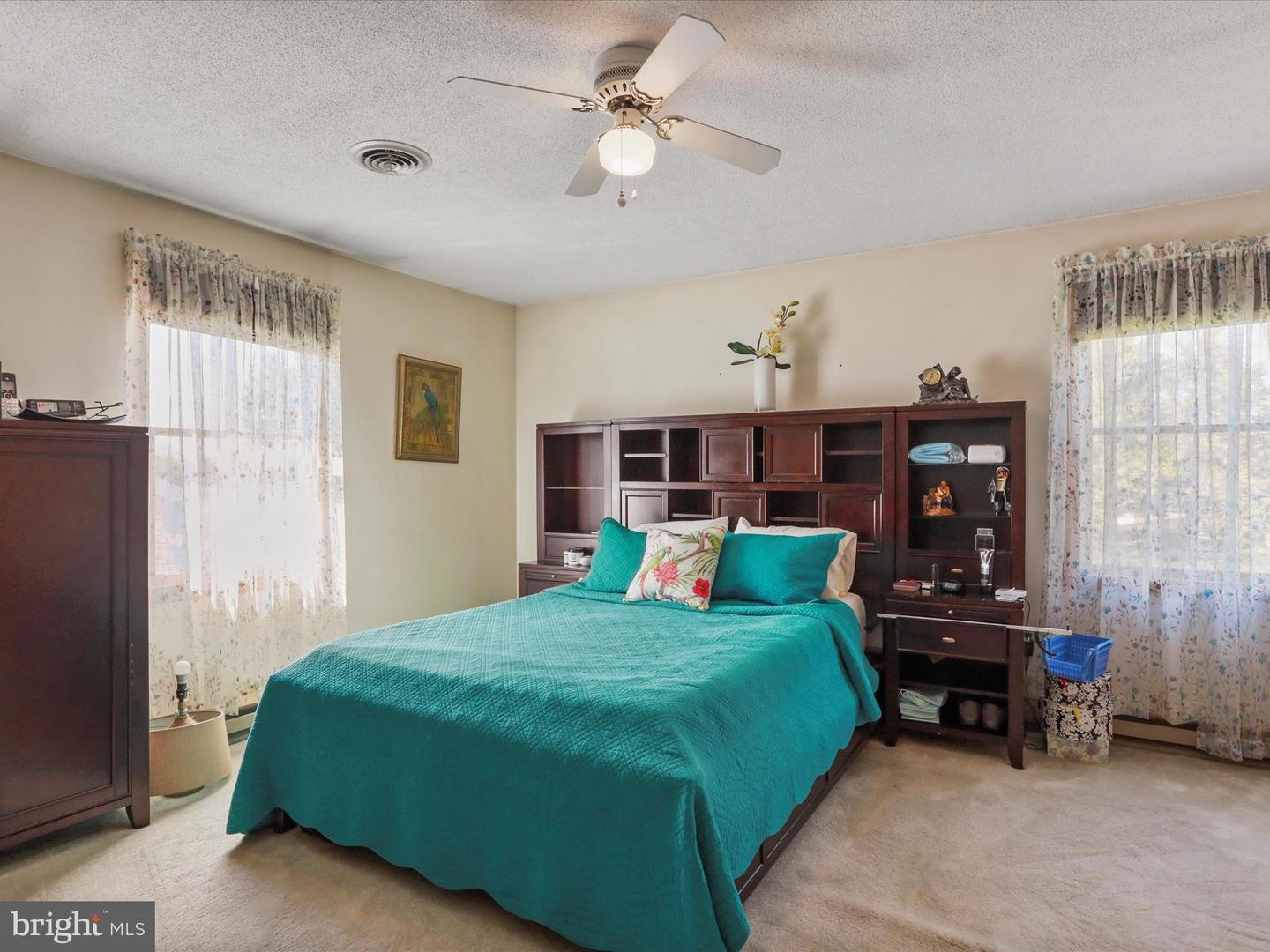 16710 Sterling Rd Property Photo 16