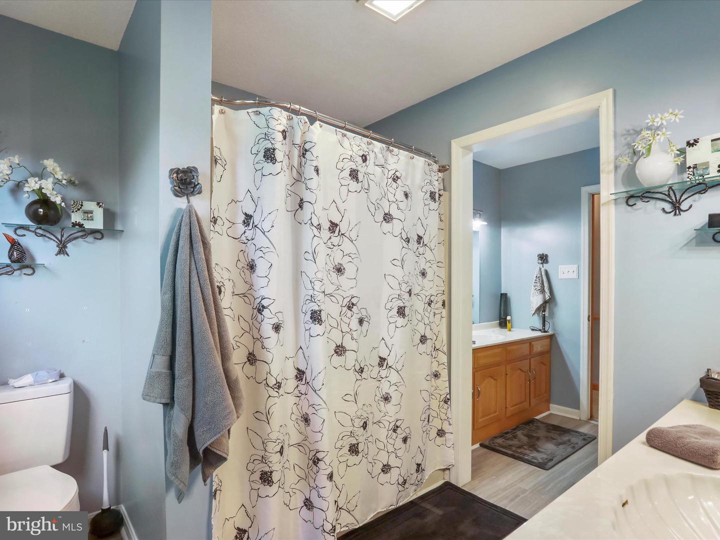 16710 Sterling Rd Property Photo 19
