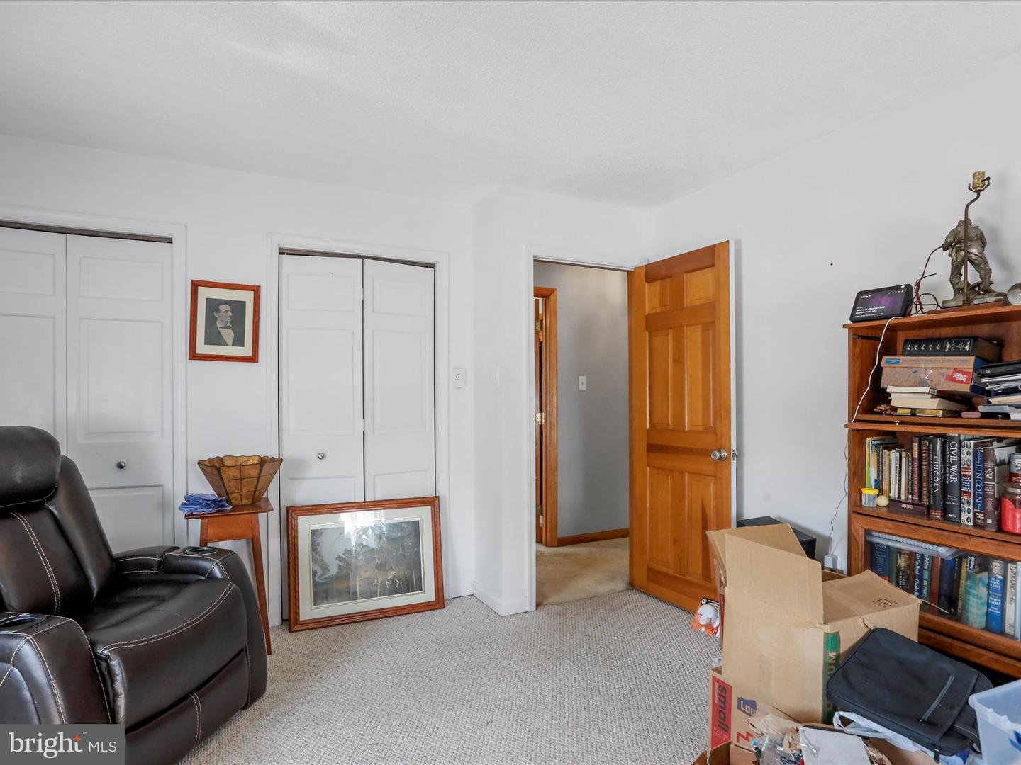 16710 Sterling Rd Property Photo 24