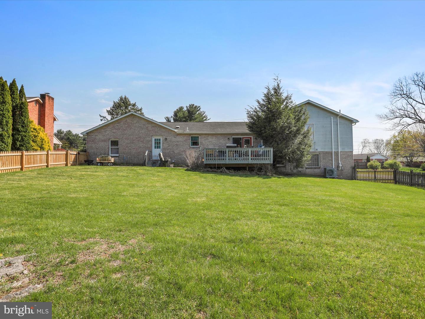 16710 Sterling Rd Property Photo 35