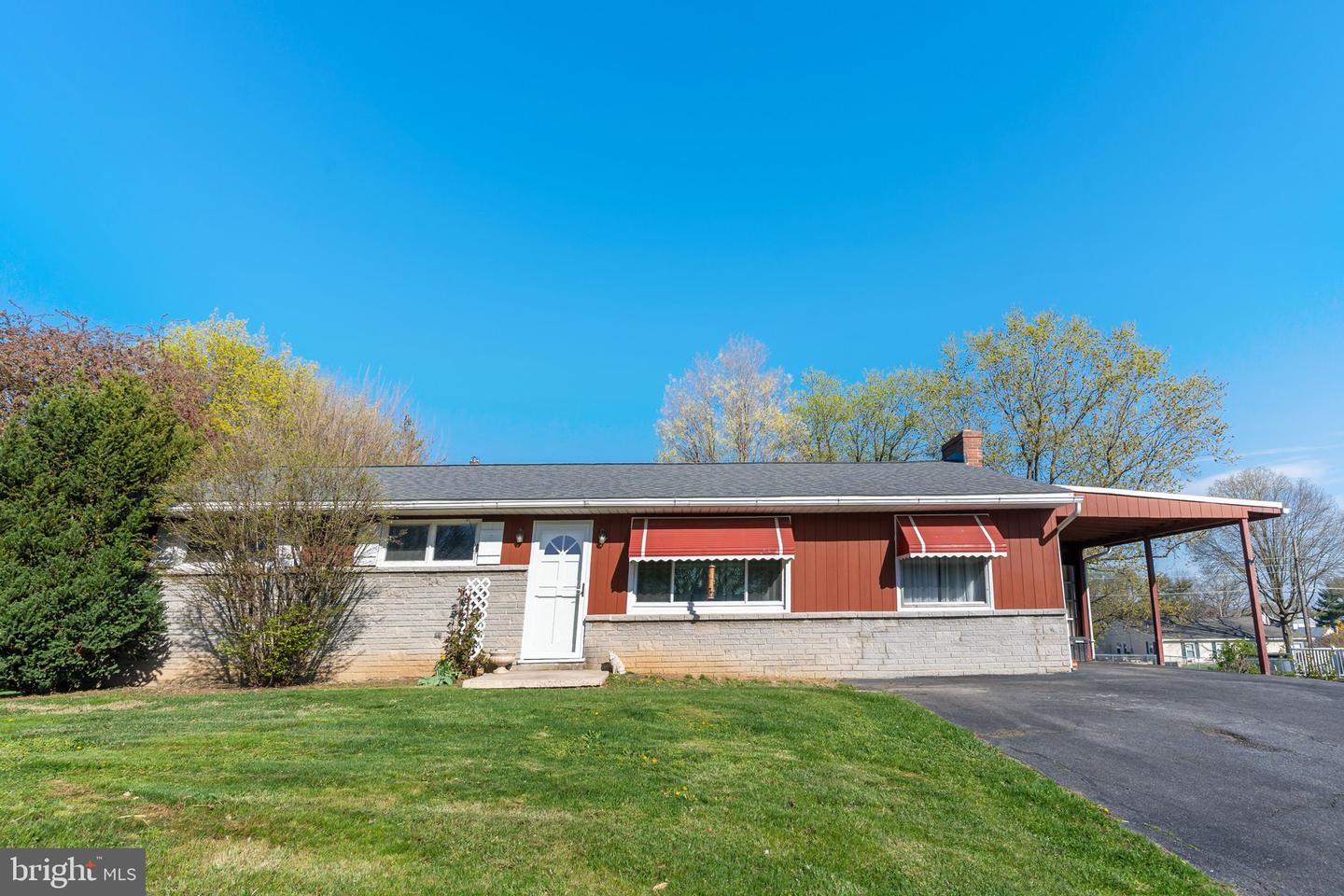 13911 Blue Mountain Dr Property Photo