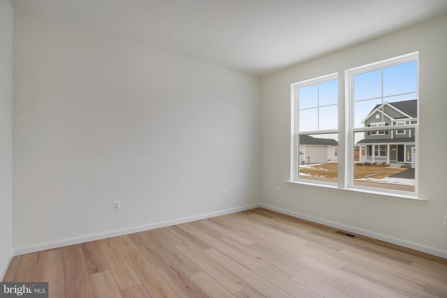 10030 Wilkes Property Photo 8