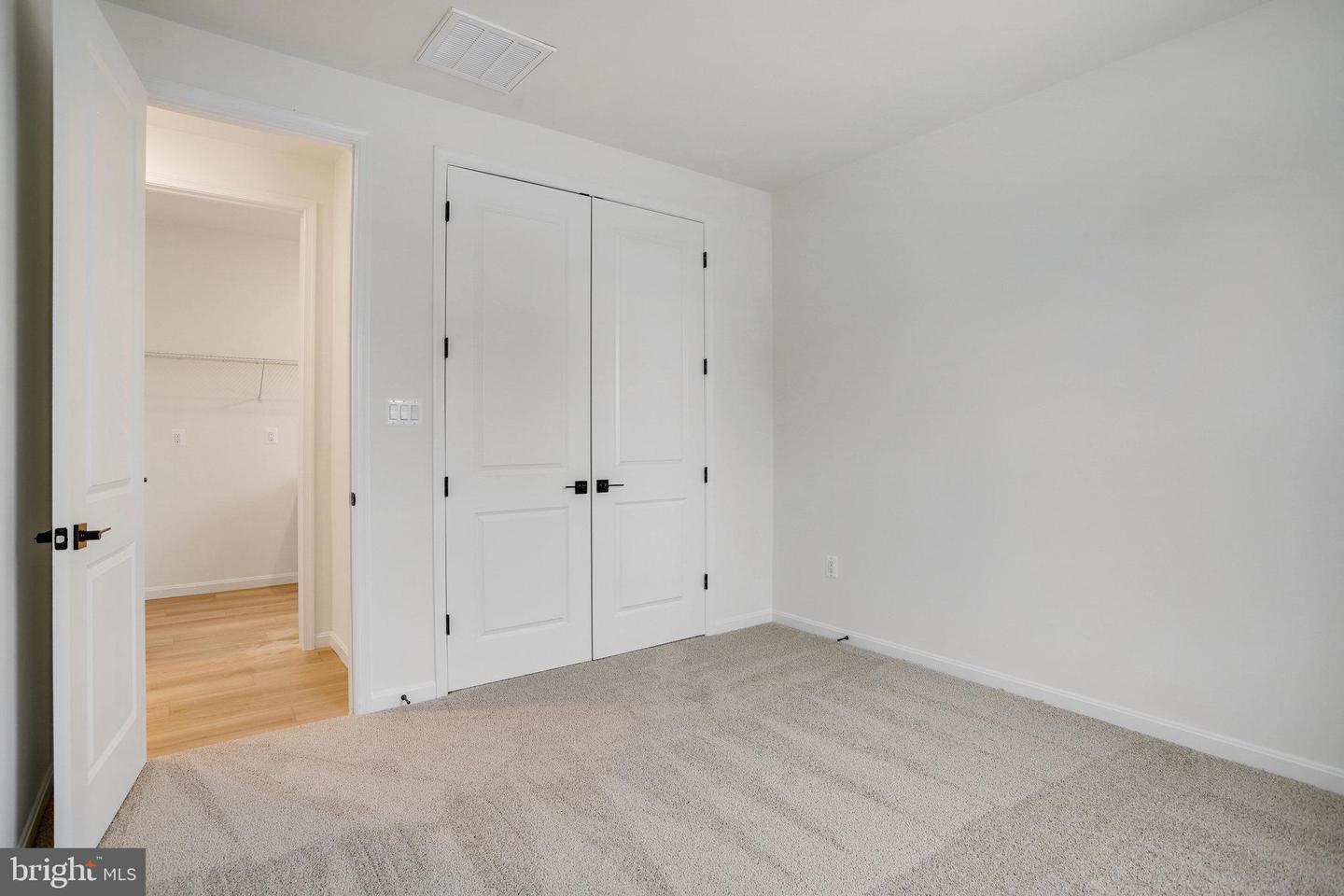10030 Wilkes Property Photo 17