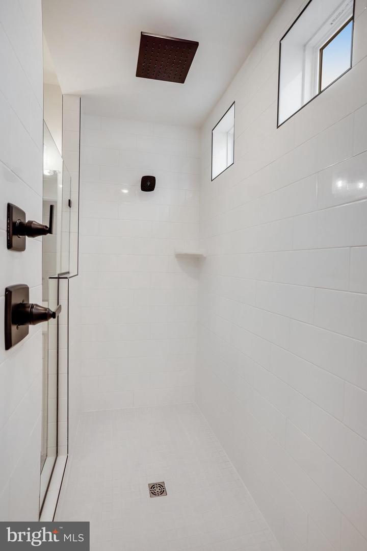 10030 Wilkes Property Photo 40
