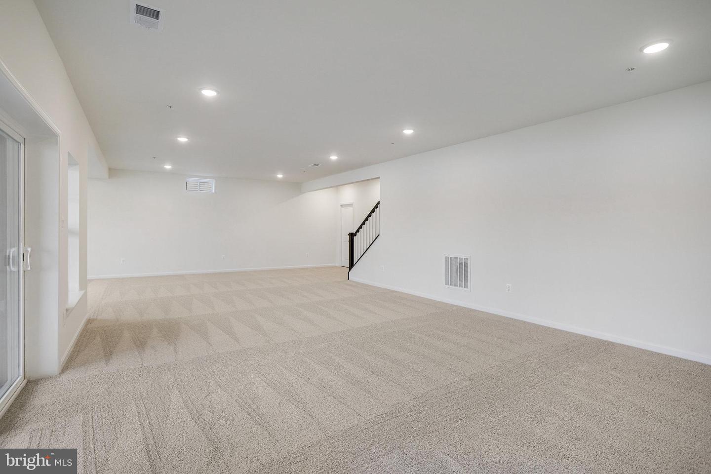 10030 Wilkes Property Photo 48